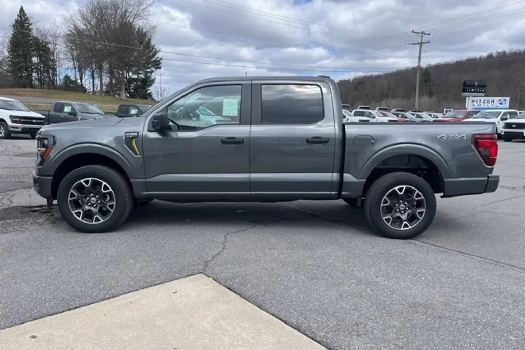 2025 Ford F-150 STX photo 1