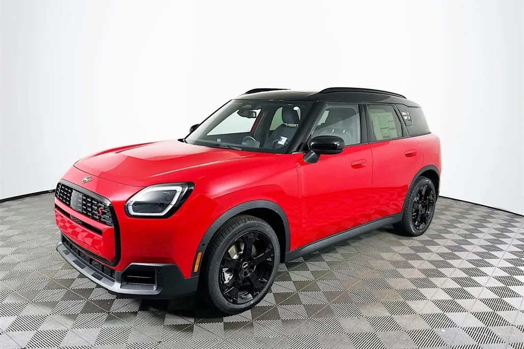 2025 Mini Countryman S ALL4 photo 1