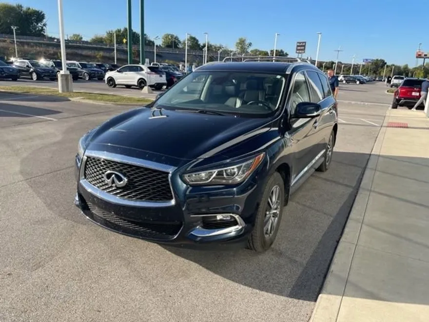 2020 Infiniti QX60 Luxe photo 1