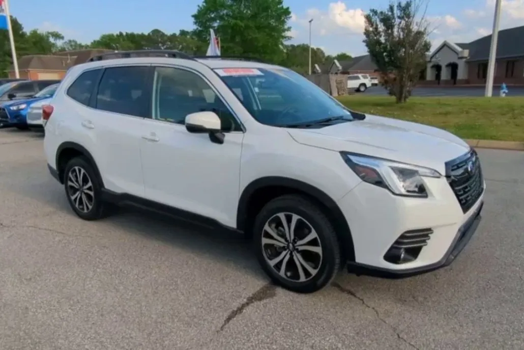 2024 Subaru Forester Limited photo 1