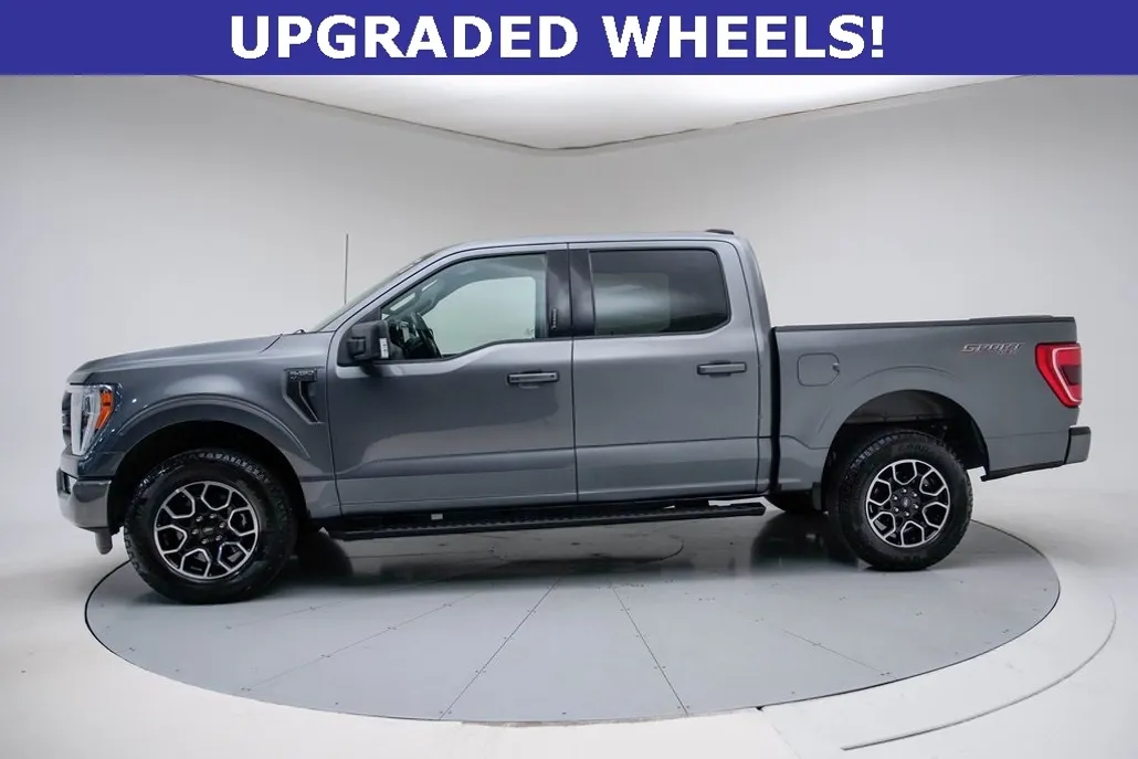 2022 Ford F-150 XLT photo 1