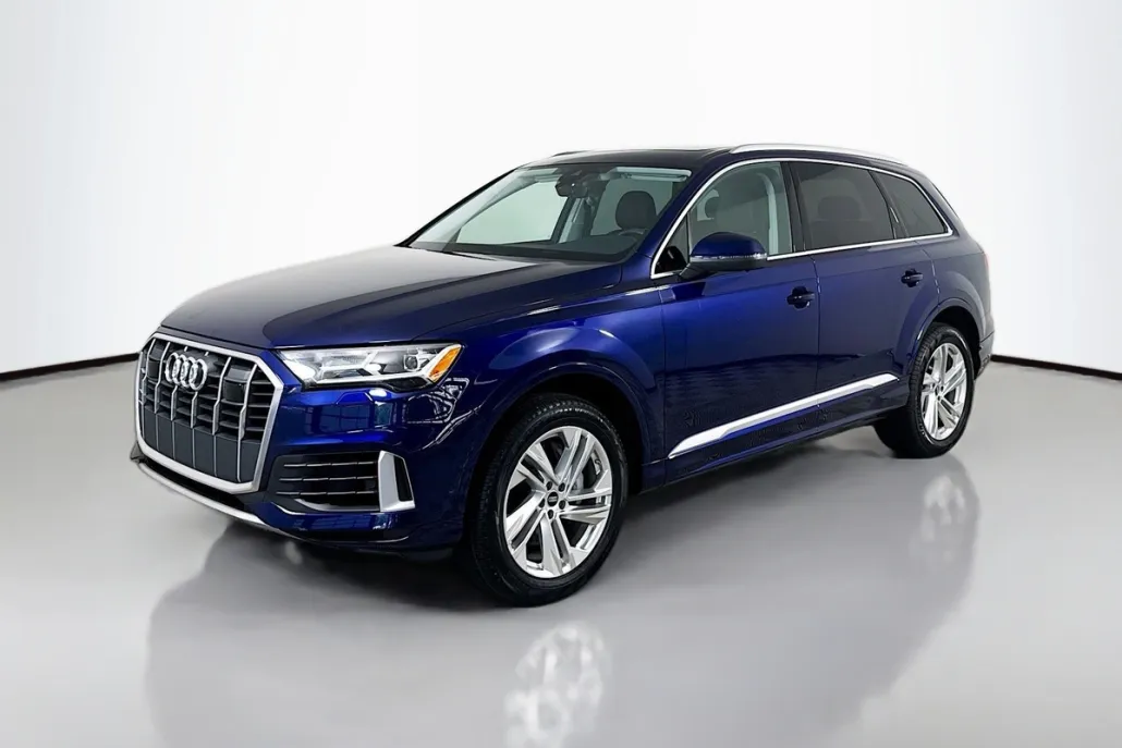 2023 Audi Q7 55 Premium Plus photo 1