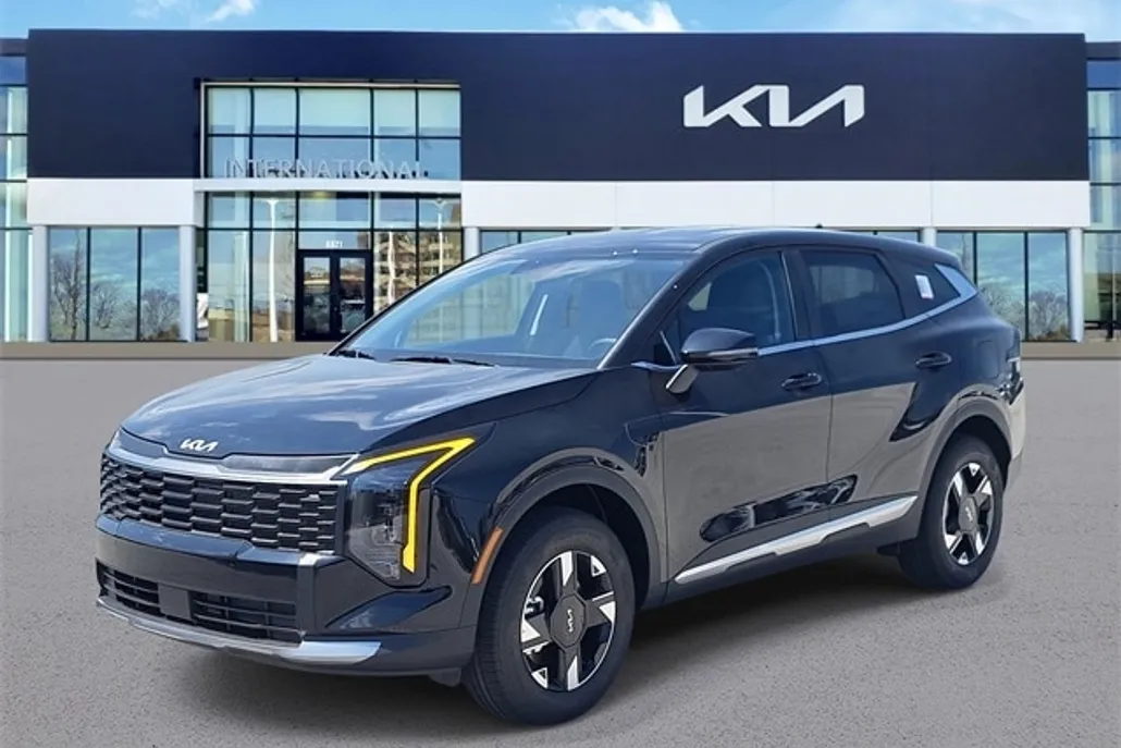2026 Kia Sportage LX photo 1