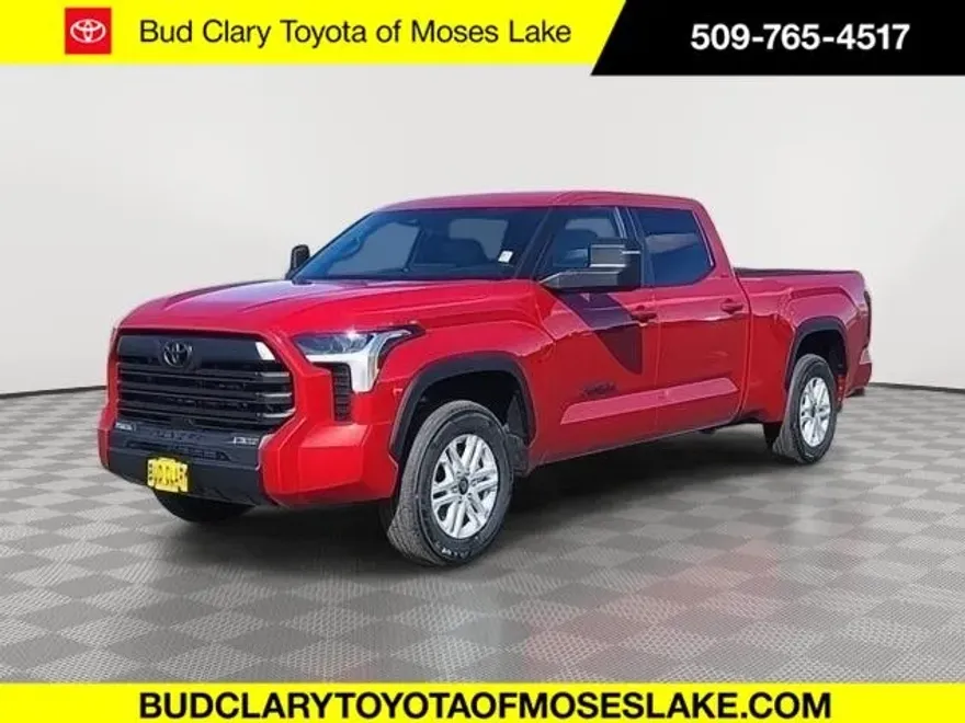 2025 Toyota Tundra SR5 CrewMax photo 1