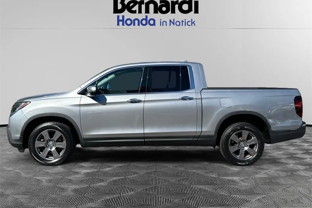 2020 Honda Ridgeline RTL-E photo 1