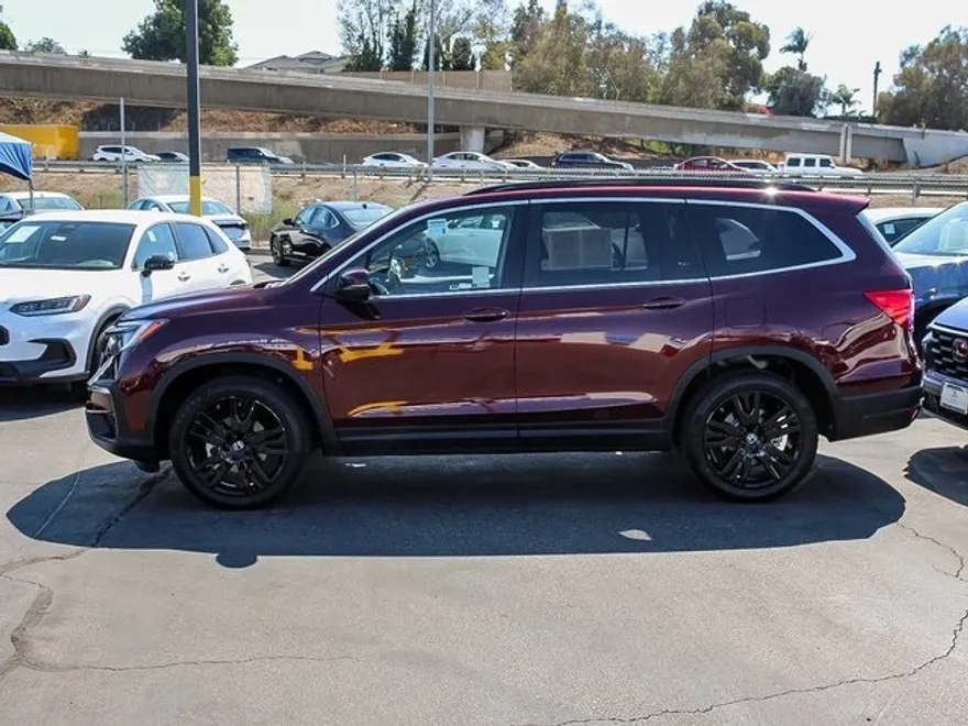 2022 Honda Pilot Special Edition photo 1