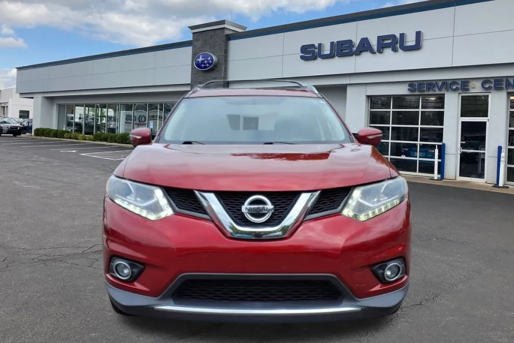2014 Nissan Rogue SL photo 1
