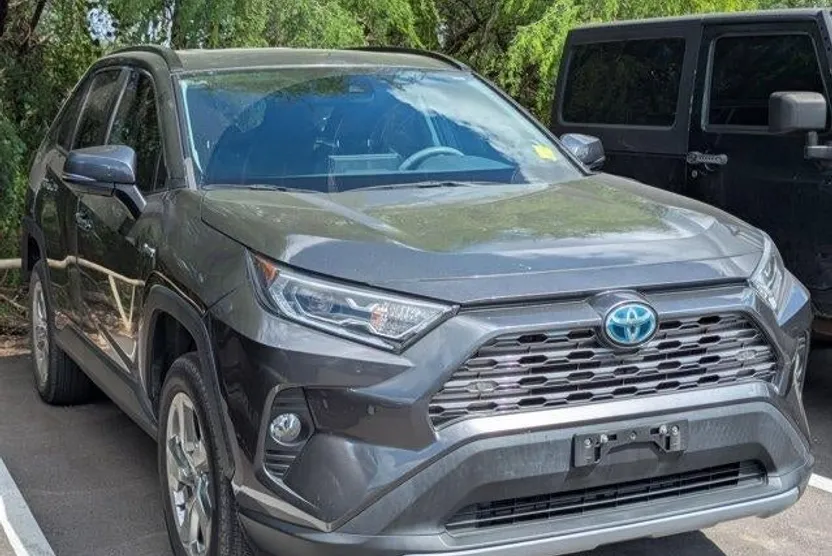 2021 Toyota RAV4 Hybrid Limited photo 1