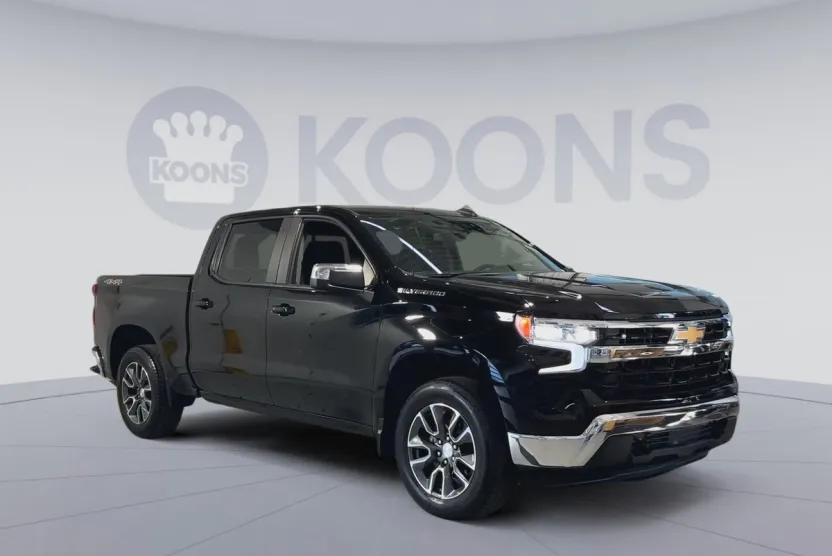 2022 Chevrolet Silverado 1500 LT photo 1
