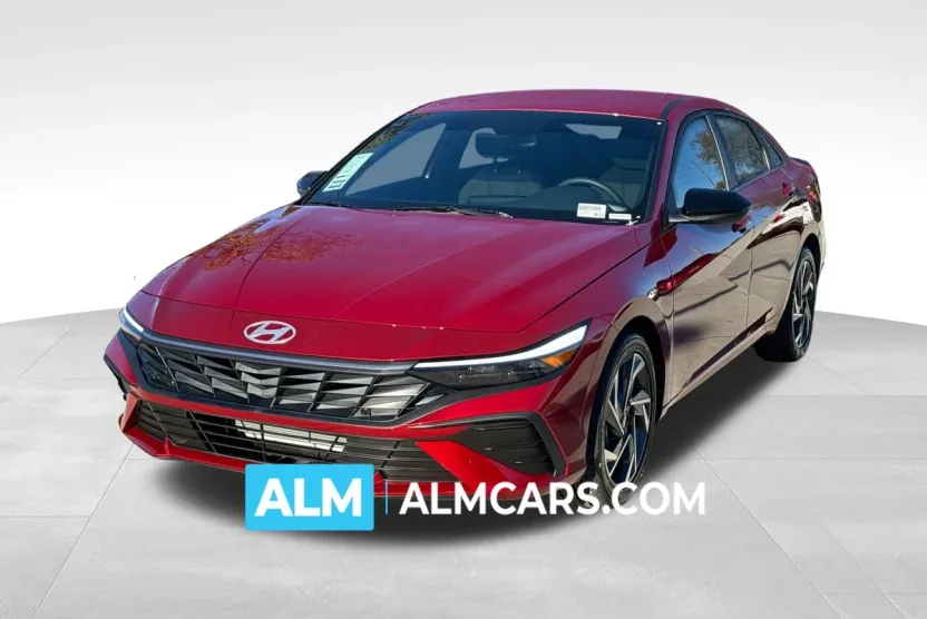 2025 Hyundai Elantra SEL Sport photo 1