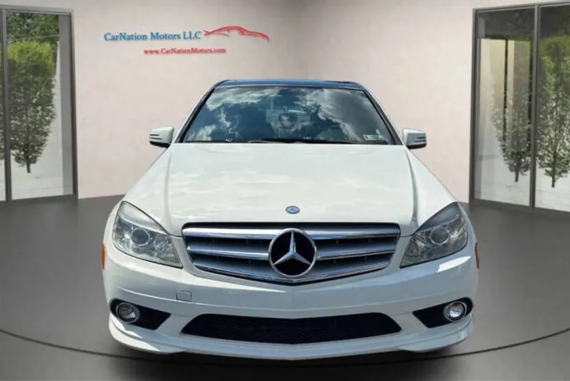 2010 Mercedes Benz C 300 Sport photo 1