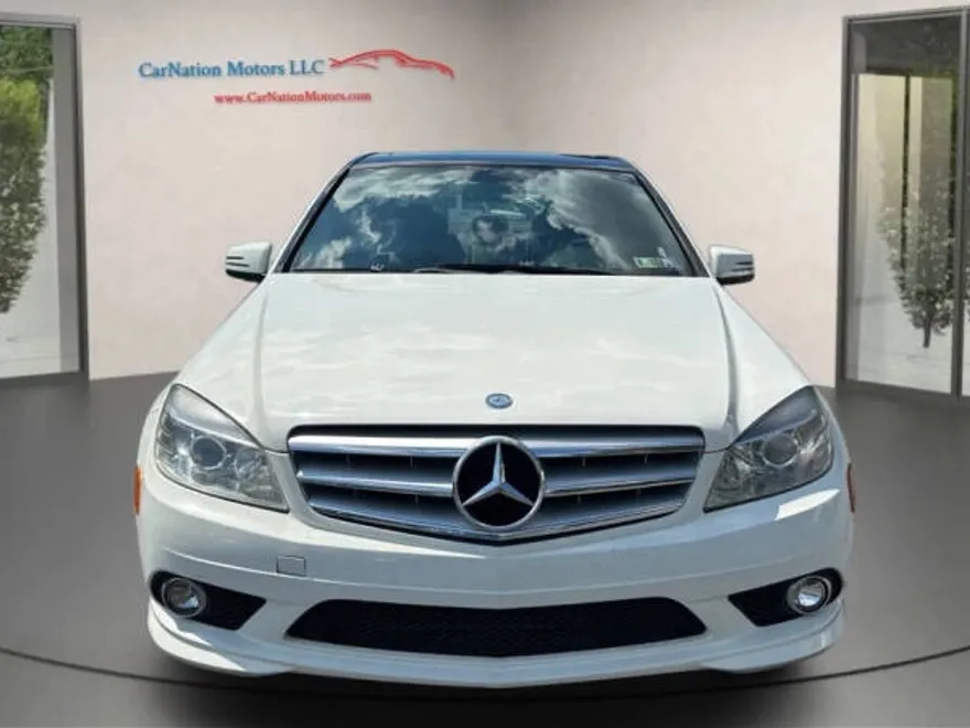 2010 Mercedes Benz C 300 Sport photo 1