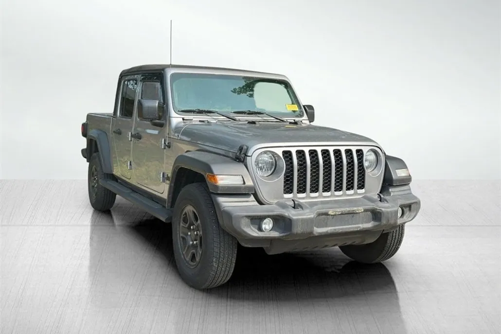 2021 Jeep Gladiator Sport photo 1