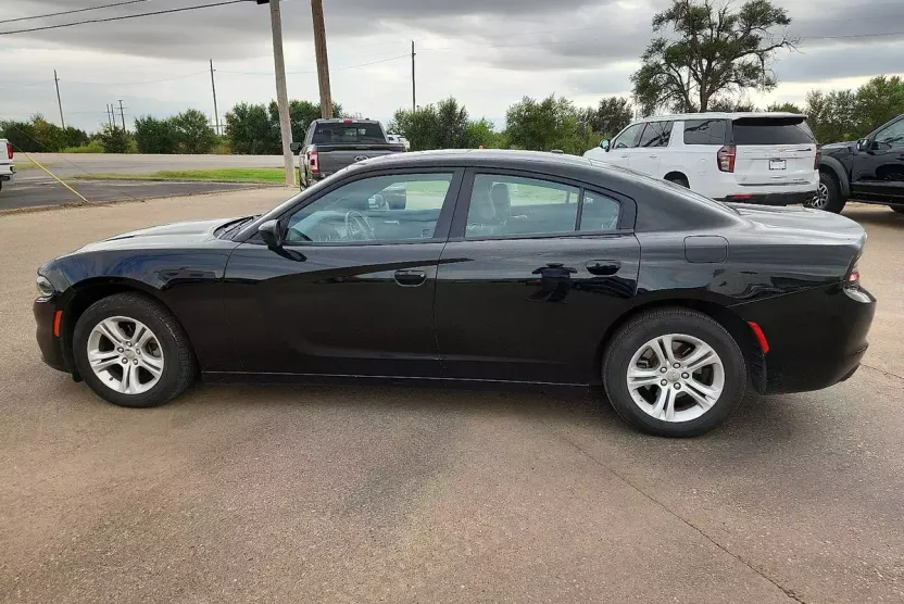 2022 Dodge Charger SXT photo 1