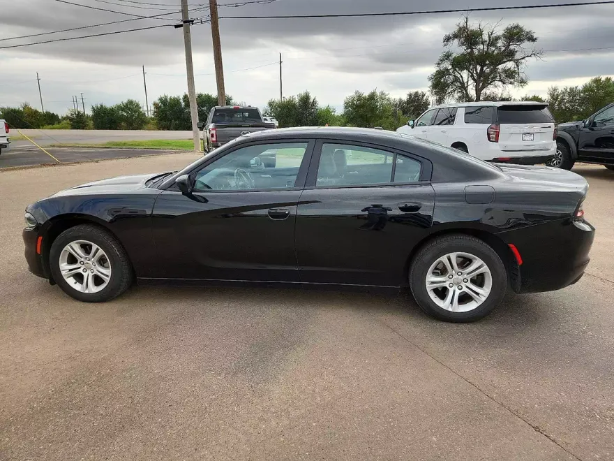 2022 Dodge Charger SXT photo 1