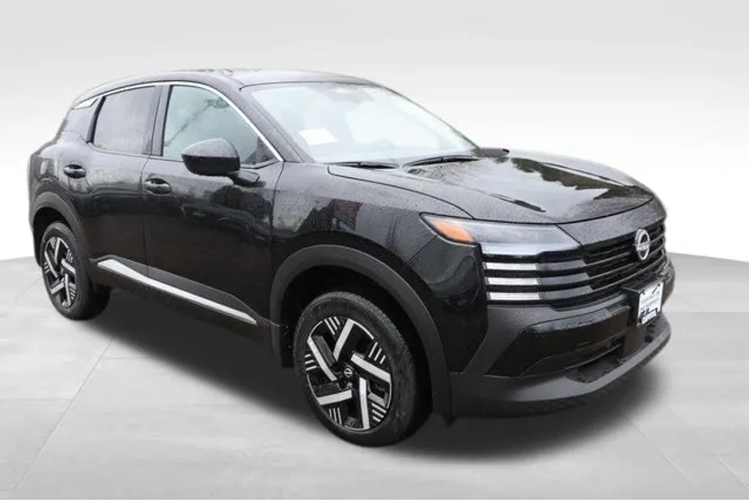 2025 Nissan Kicks SV photo 1