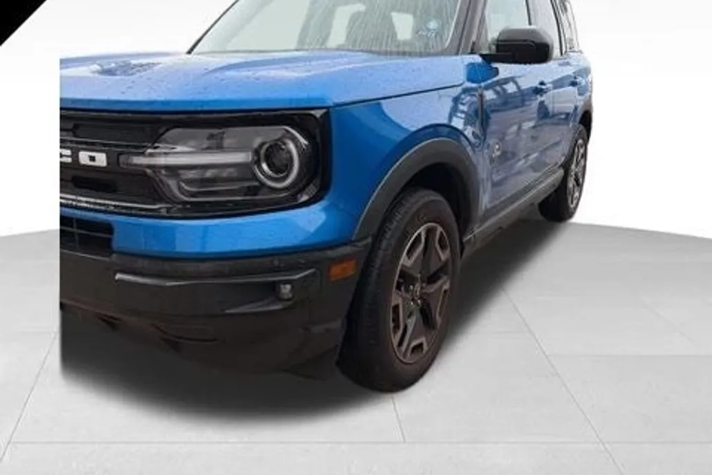2022 Ford Bronco Sport Outer Banks photo 1