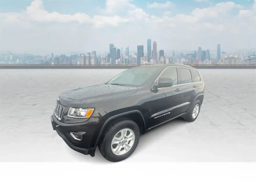2016 Jeep Grand Cherokee Laredo photo 1