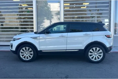 2016 Land Rover Range Rover Evoque HSE photo 2