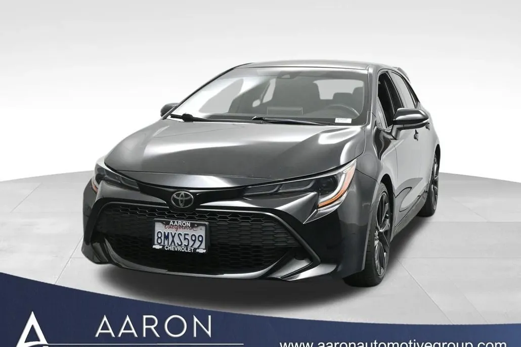 2020 Toyota Corolla SE Nightshade Edition photo 1
