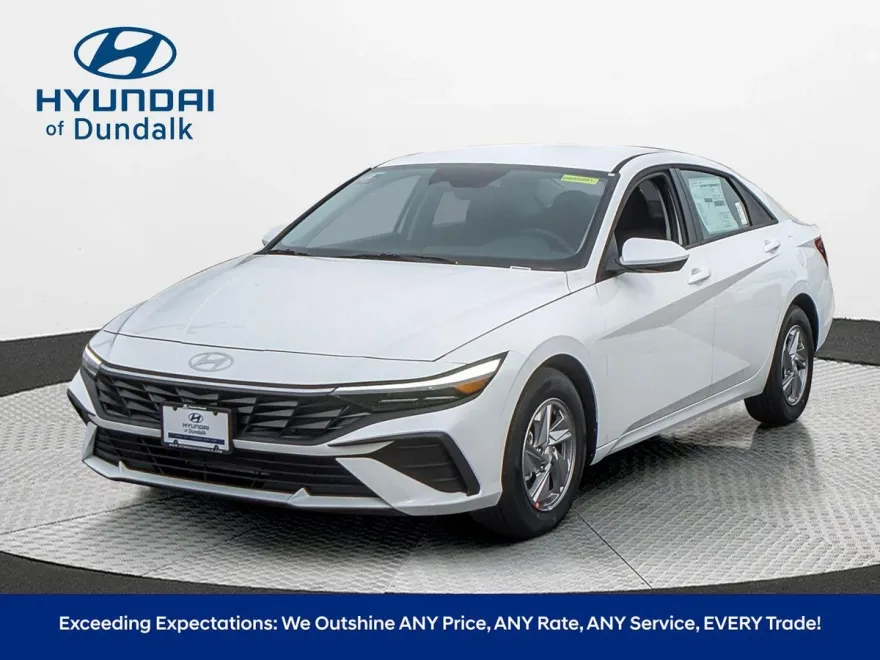 2025 Hyundai Elantra SE photo 1