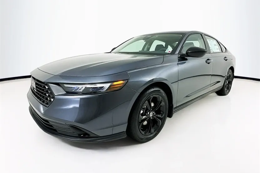 2025 Honda Accord SE photo 1