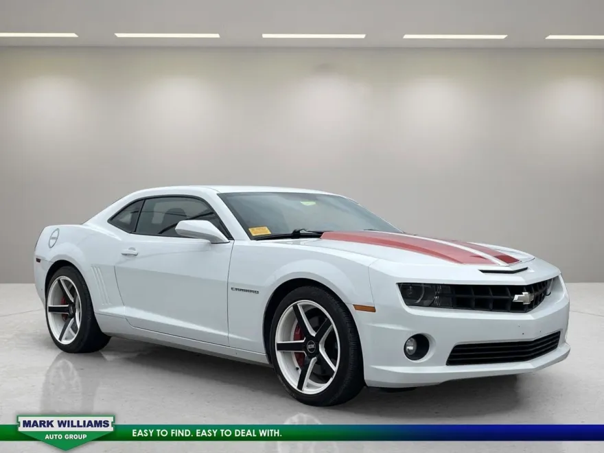 2011 Chevrolet Camaro 2SS photo 1