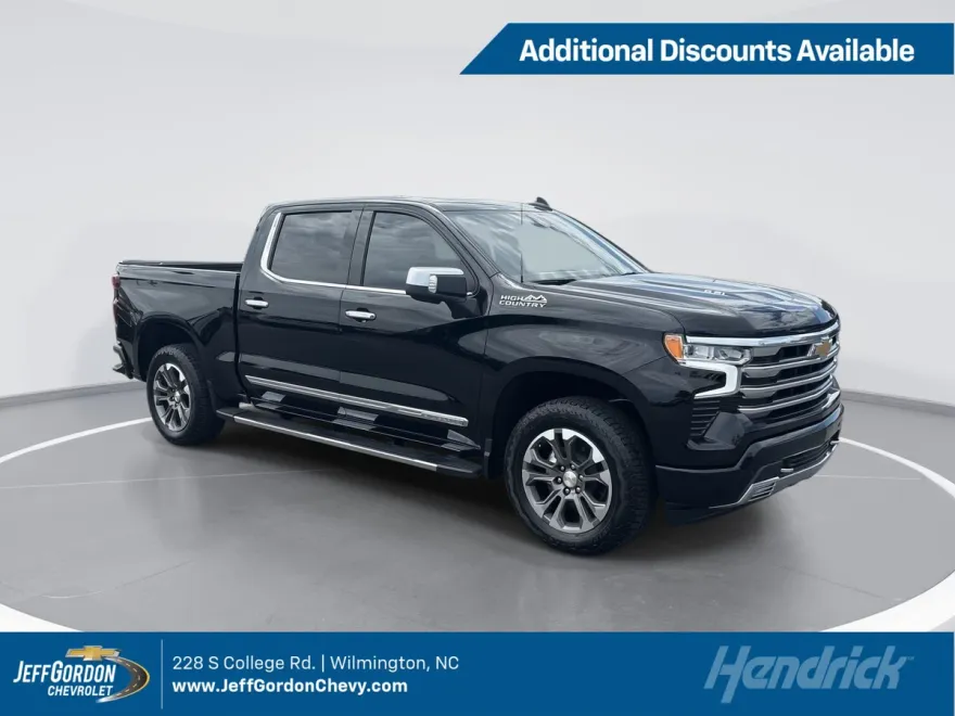 2025 Chevrolet Silverado 1500 High Country photo 1