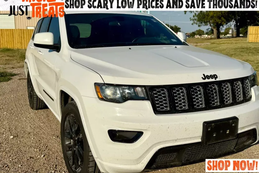 2021 Jeep Grand Cherokee Laredo photo 1