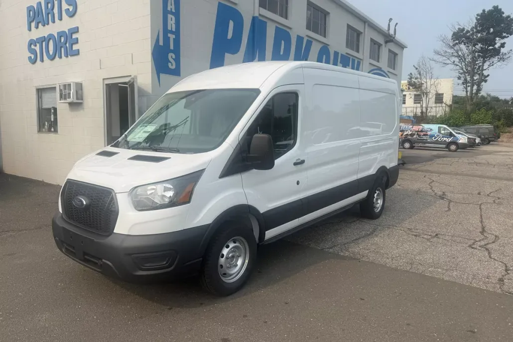 2025 Ford Transit XL Van Cargo photo 1