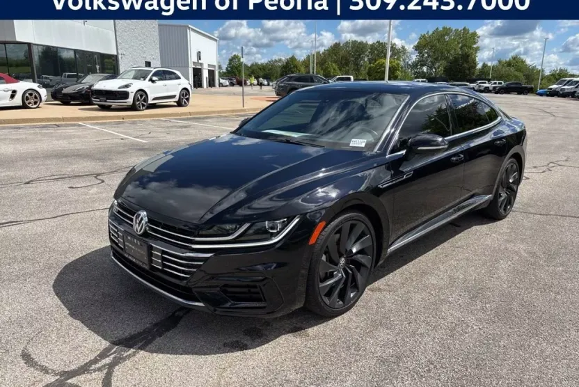 2019 Volkswagen Arteon SEL R-Line photo 1