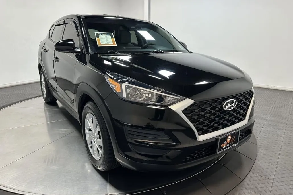 2021 Hyundai Tucson SE photo 1
