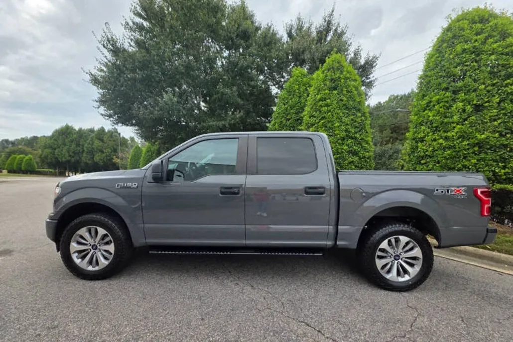 2018 Ford F-150 XL photo 1