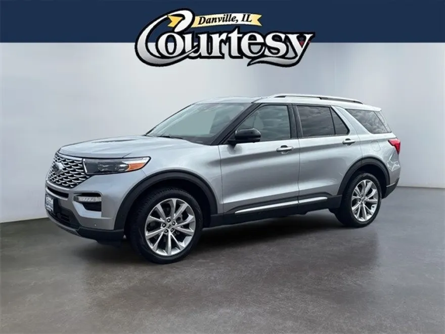 2022 Ford Explorer Platinum photo 1