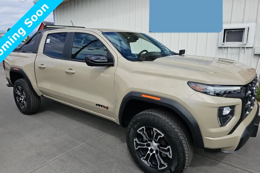 2024 Gmc Canyon AT4 photo 1