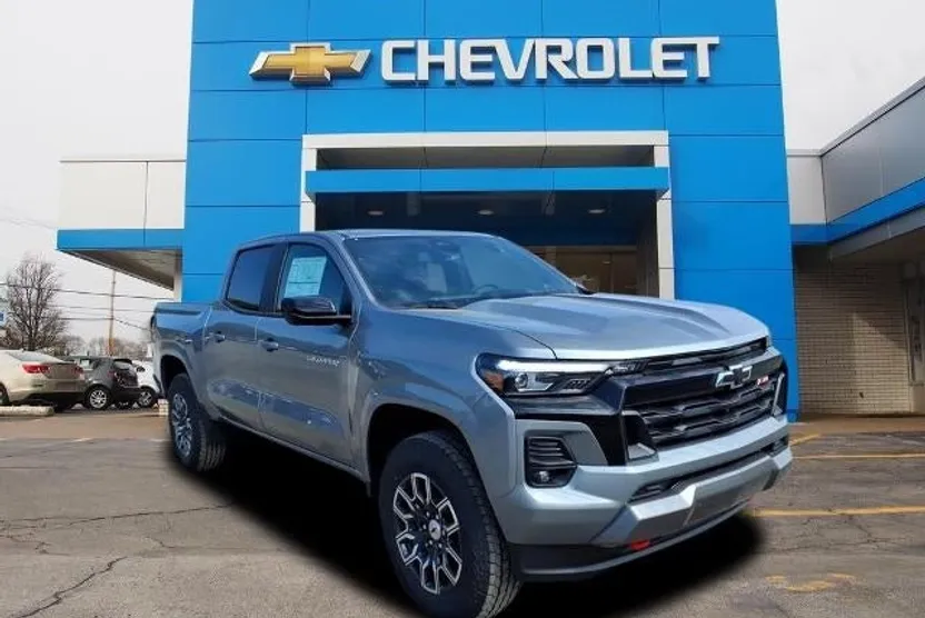 2026 Chevrolet Colorado Z71 photo 1