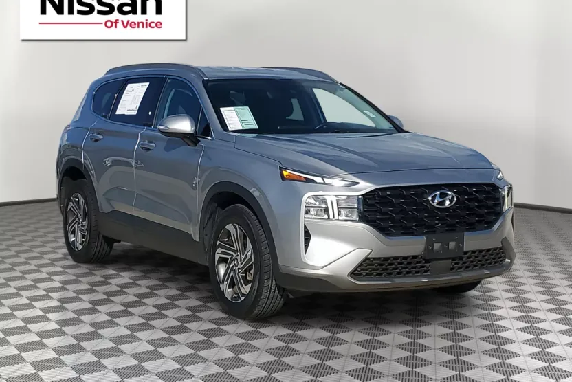 2023 Hyundai Santa Fe SEL photo 1