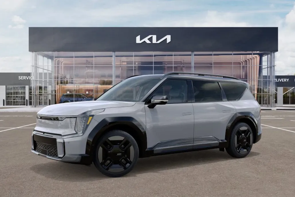 2026 Kia EV9 GT-Line photo 1