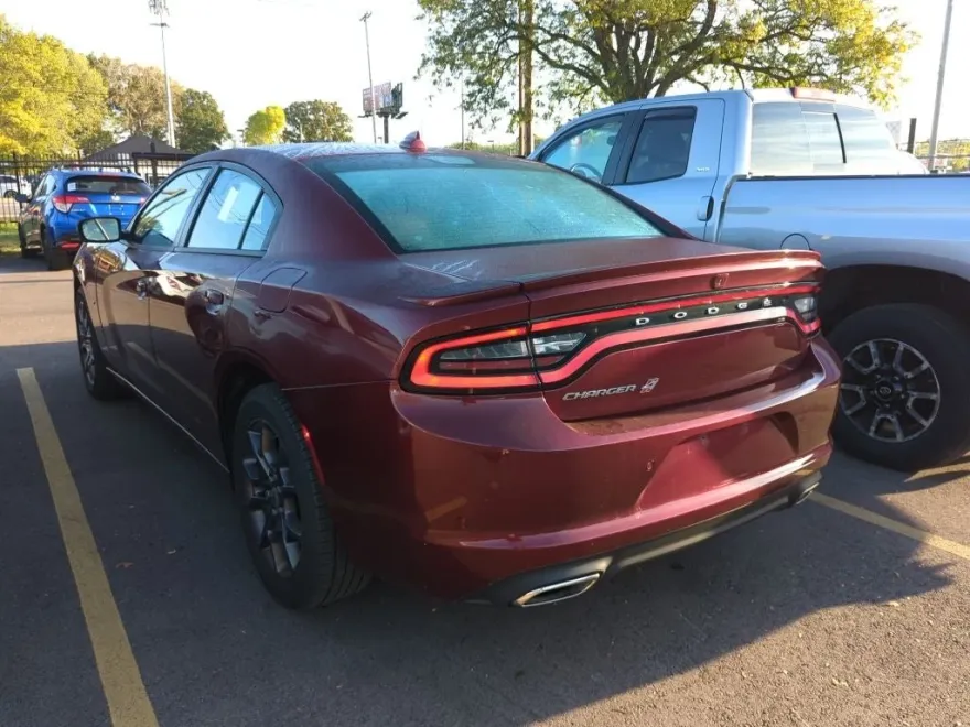 2018 Dodge Charger GT photo 1