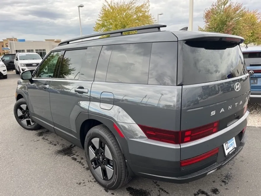 2026 Hyundai Santa Fe SEL photo 1