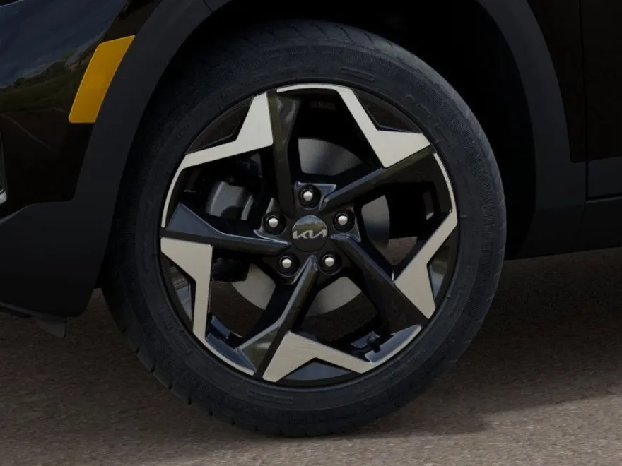 2025 Kia Seltos S photo 1