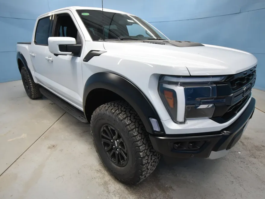 2025 Ford F-150 Raptor photo 1