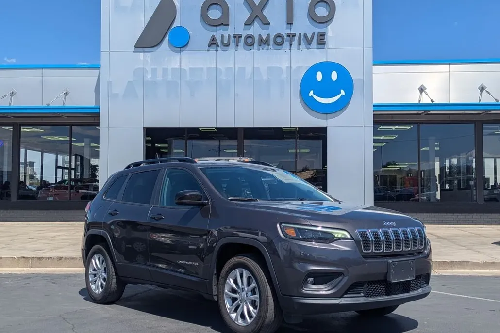 2022 Jeep Cherokee Latitude Lux photo 1
