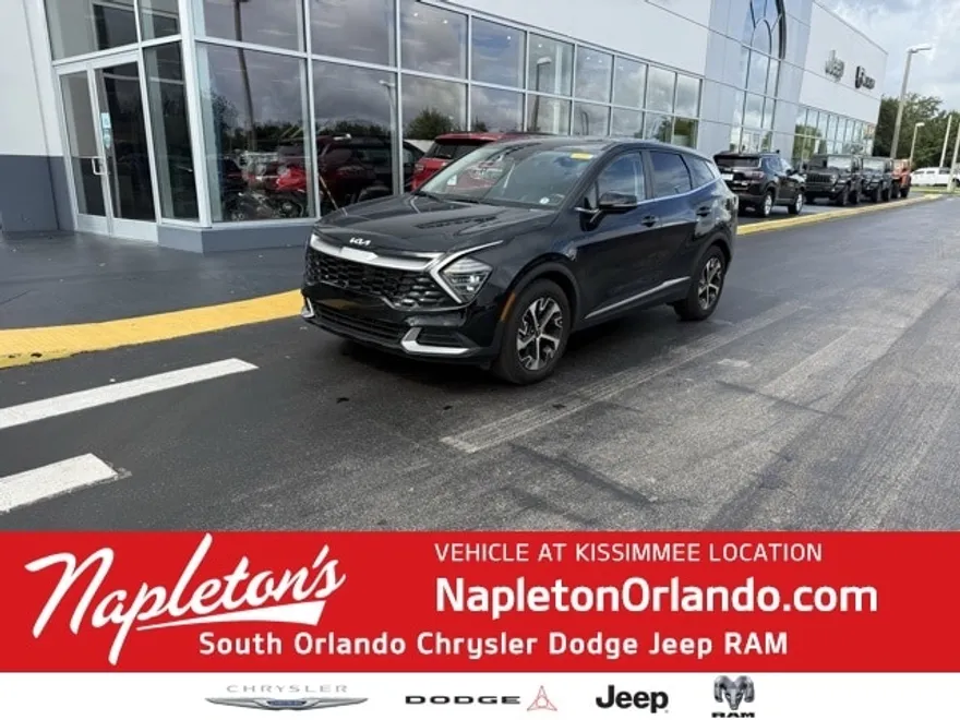 2024 Kia Sportage EX photo 1