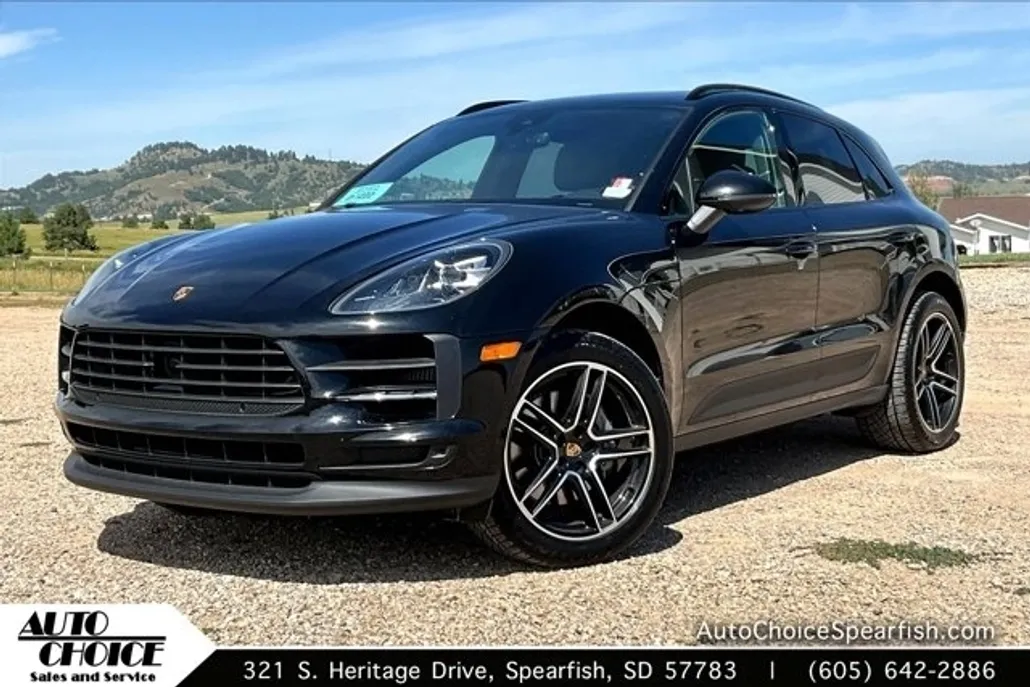 2021 Porsche Macan S photo 1