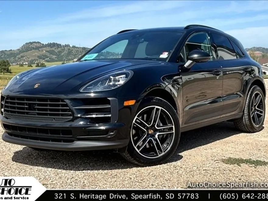 2021 Porsche Macan S photo 1