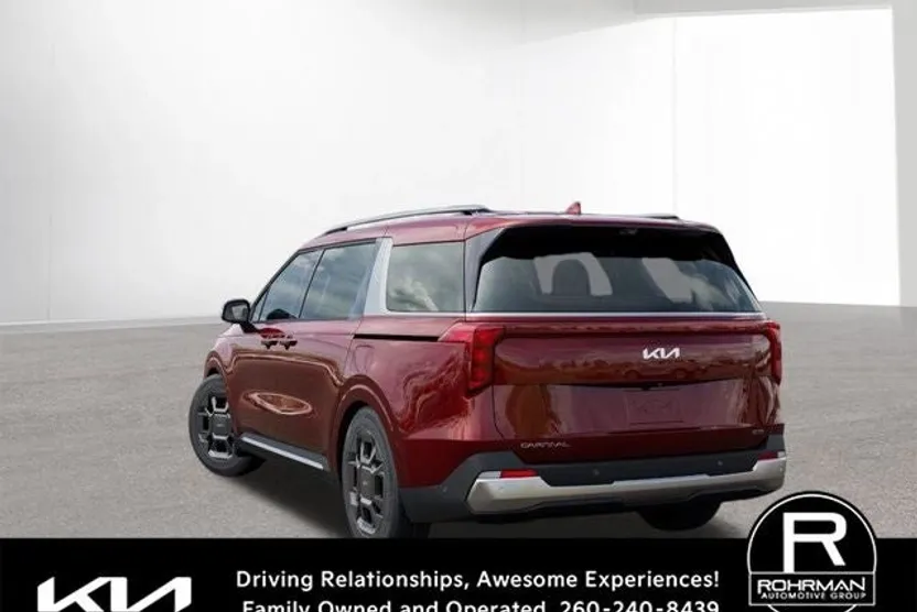 2026 Kia Carnival SX photo 1