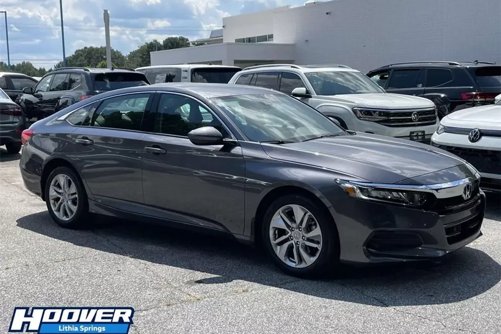 2019 Honda Accord LX 1.5T photo 1