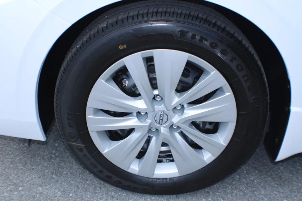 2025 Nissan Sentra S photo 1