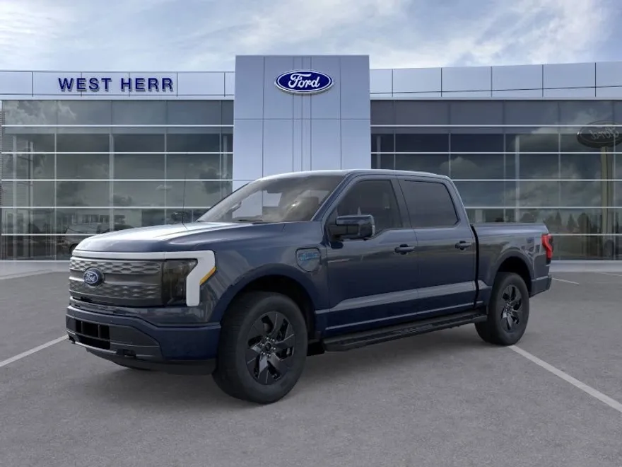 2025 Ford F-150 Lightning Lariat photo 1